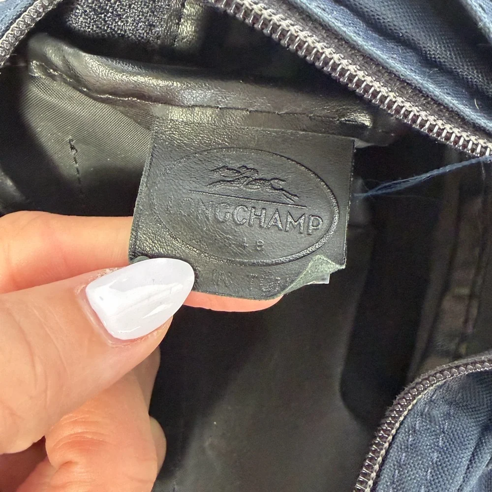 Longchamp Vintage Le Pliage Messenger Bag - Picture 11 of 12